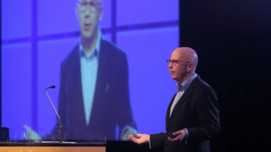Motivational Speaker Or Life Coach: Understanding The Differences