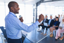 The ROI Of Hiring A Leadership Speaker For Your Company Retreat
