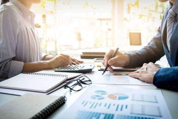 The Relationship Between Bookkeepers And Business Consultants